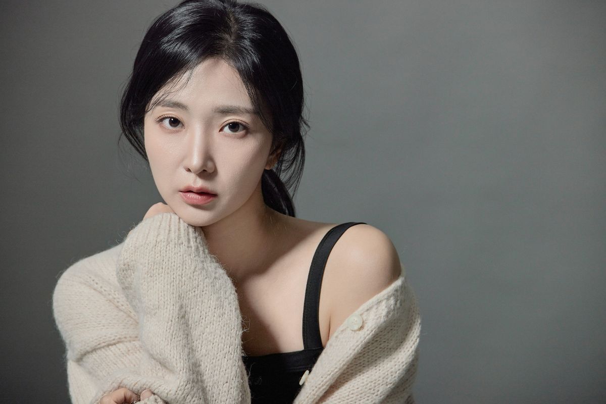 김새롬 썸네일 이미지