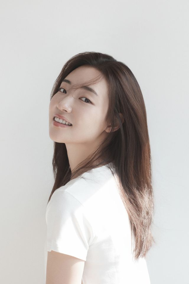 Choi Hoon-jung Ảnh thu nhỏ