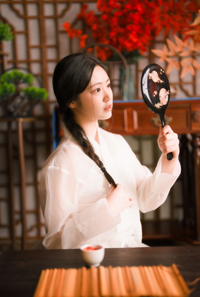 キム・スビン サムネイル画像