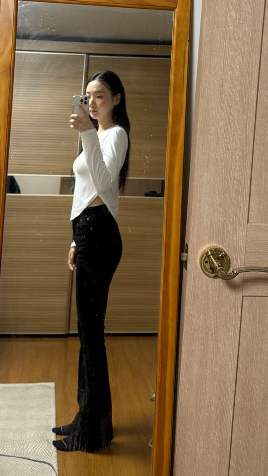 표혜빈 썸네일 이미지