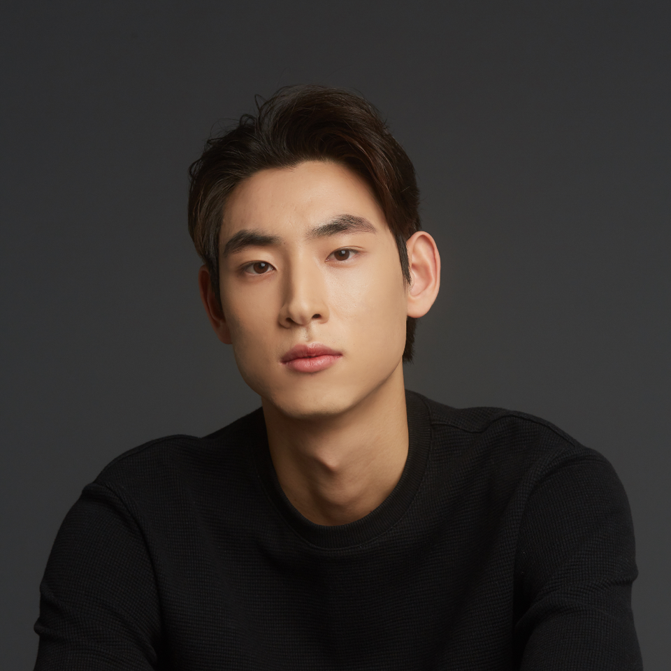 イ・ジェウク サムネイル画像