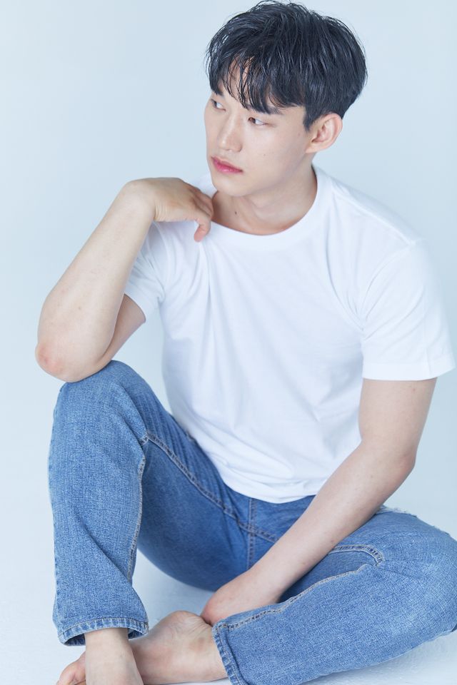 คิม พย็องอุย ภาพขนาดย่อ