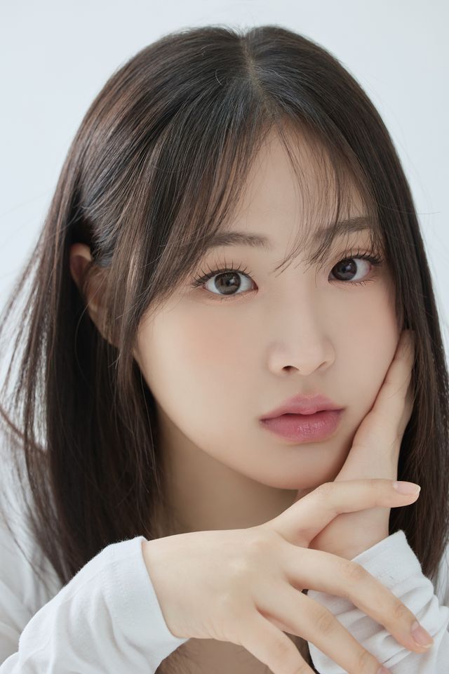 Kim Yeon-ji Thumbnail image