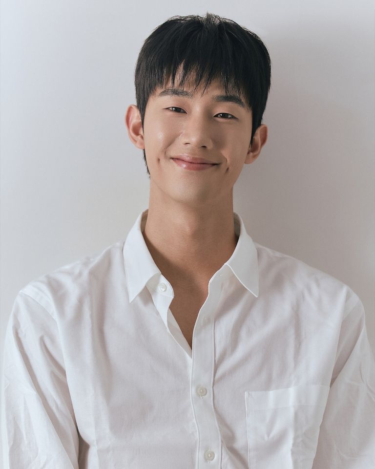 Kim Nam-woo Ảnh thu nhỏ