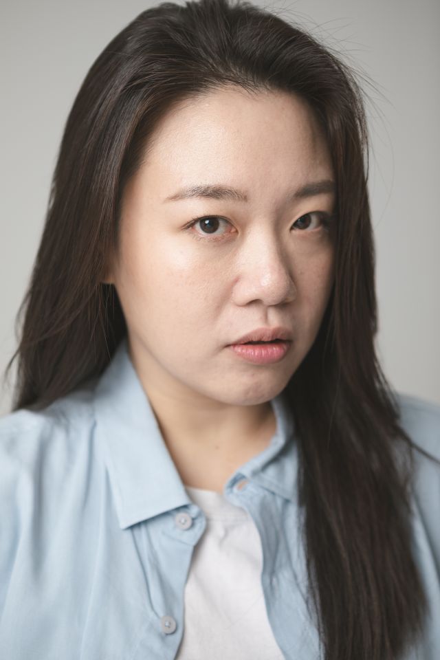 チェ・ユンジョン サムネイル画像