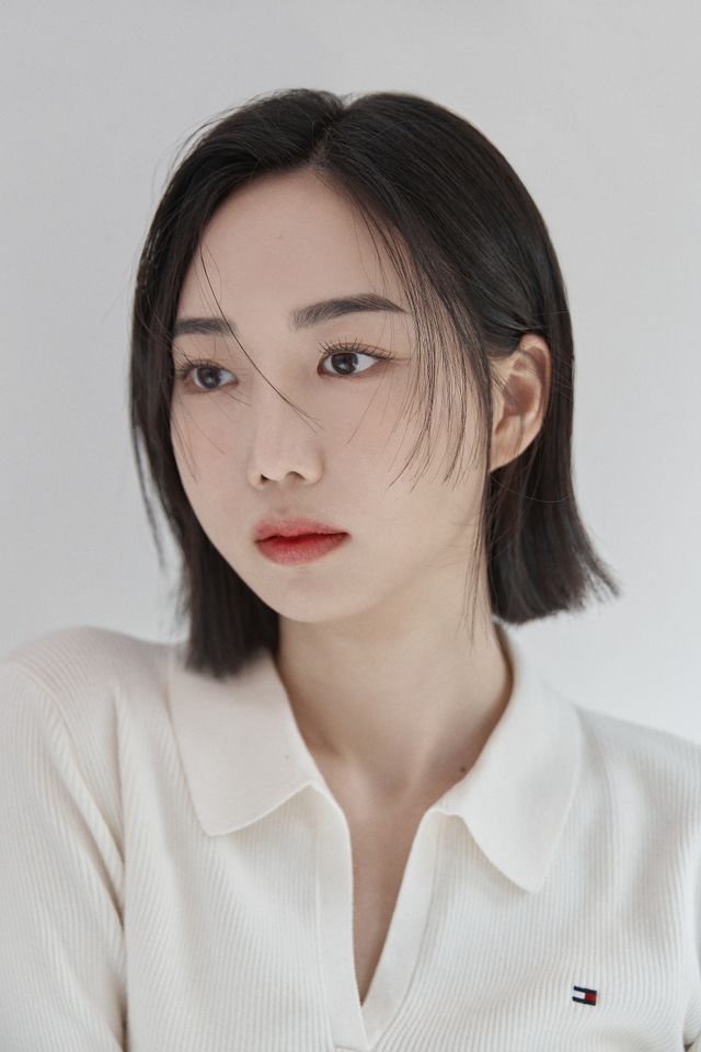 Kim Hye-ji Thumbnail image