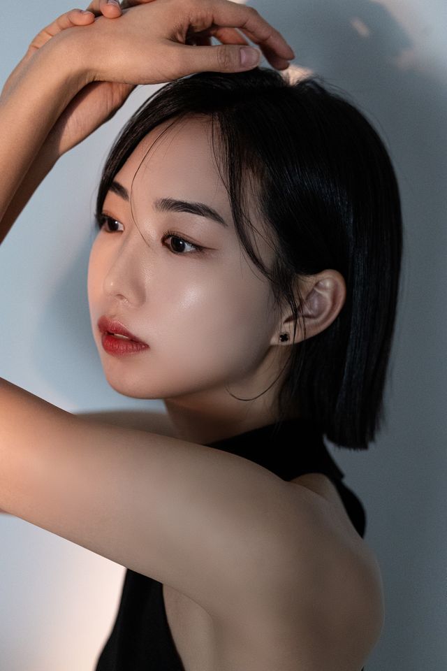 Kim Hye-ji Thumbnail image