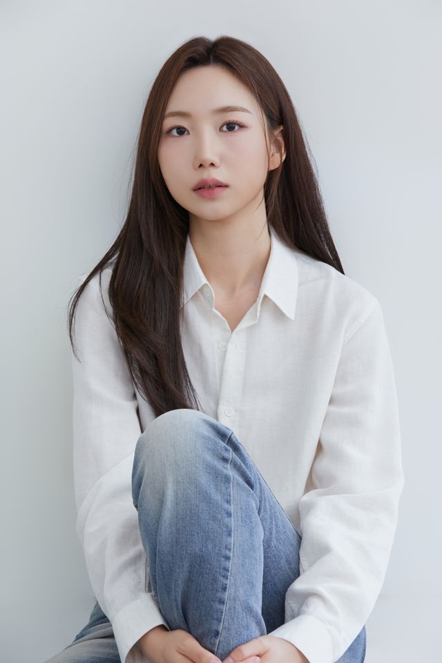 Kim Hye-ji Thumbnail image