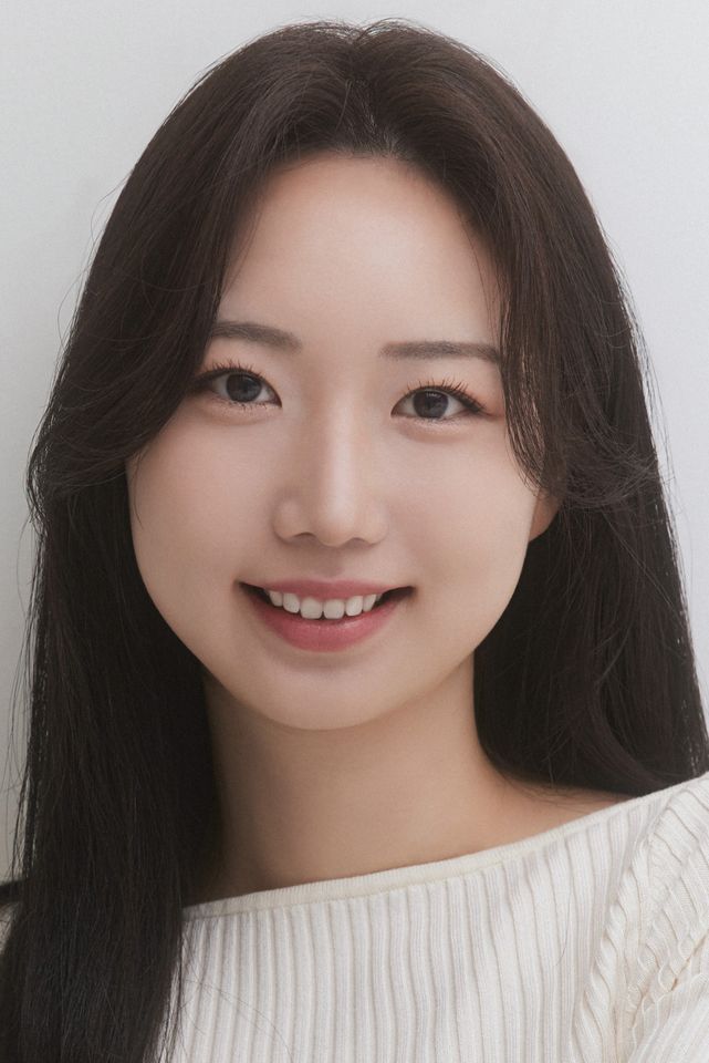 Kim Hye-ji Thumbnail image