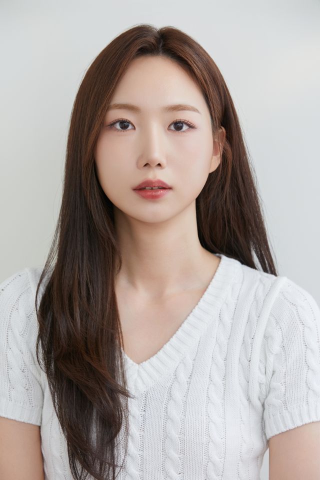 Kim Hye-ji Thumbnail image