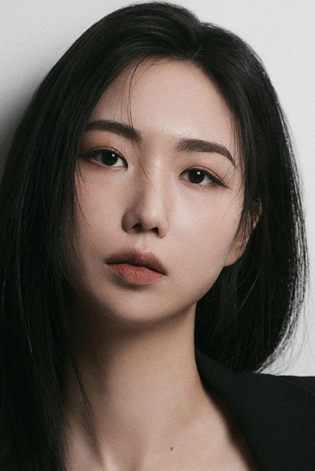 Kim Hye-ji Thumbnail image