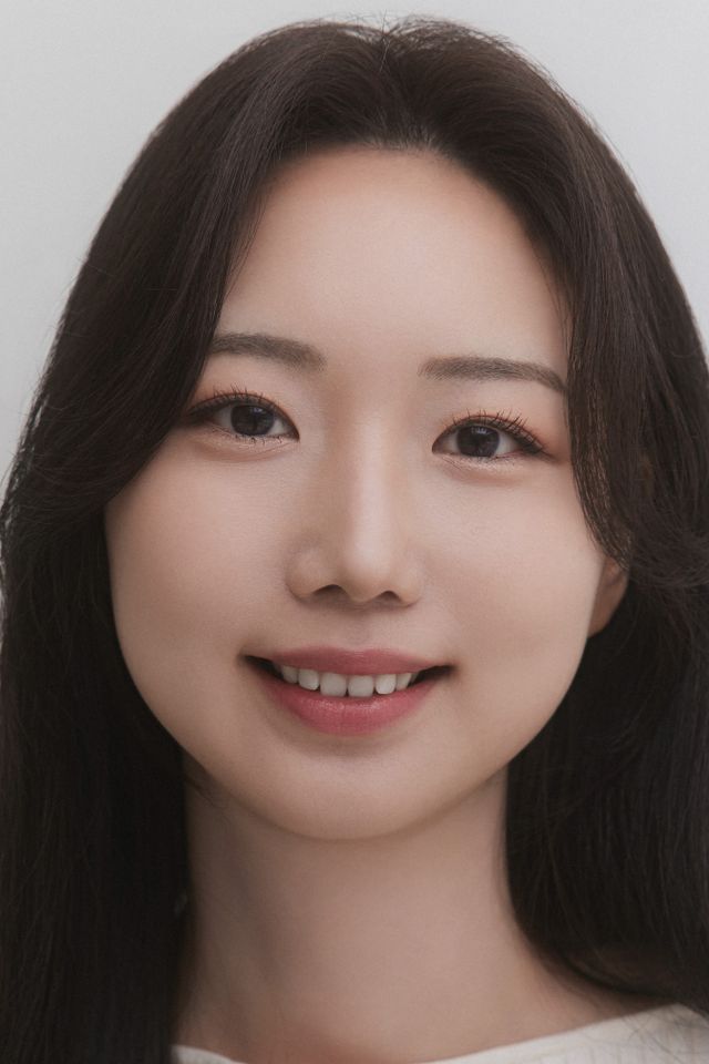 Kim Hye-ji Thumbnail image