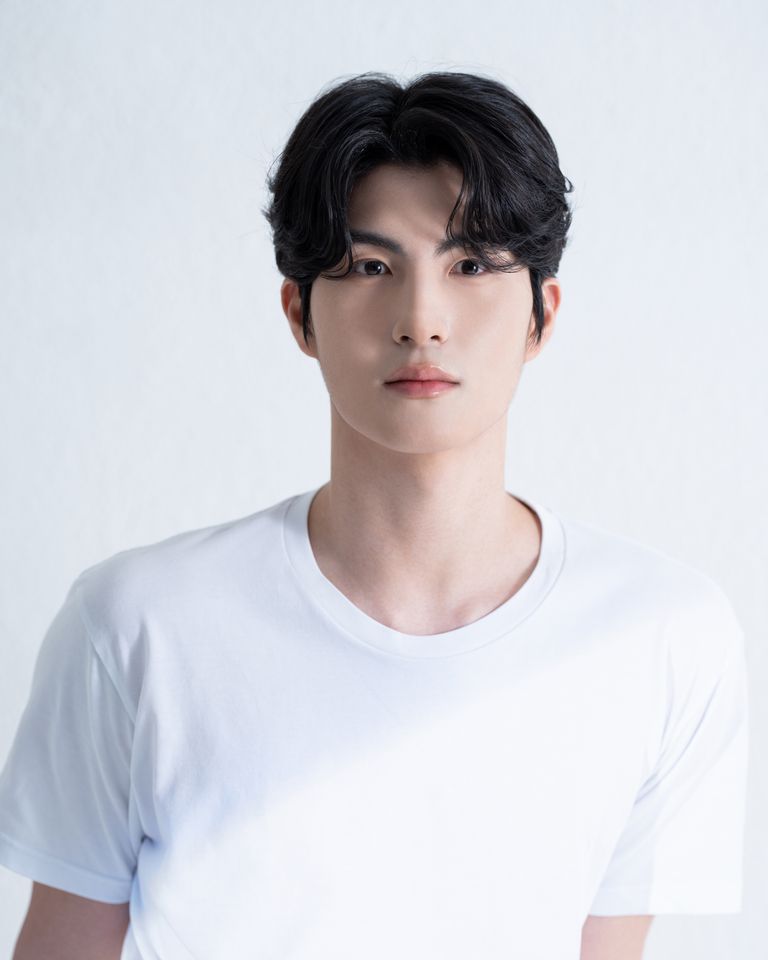 정우진 썸네일 이미지