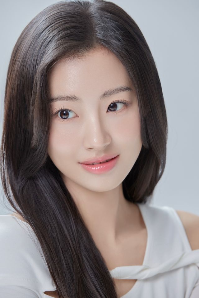 김민아 썸네일 이미지