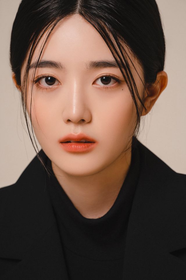 Jang Yeon-ju Thumbnail image