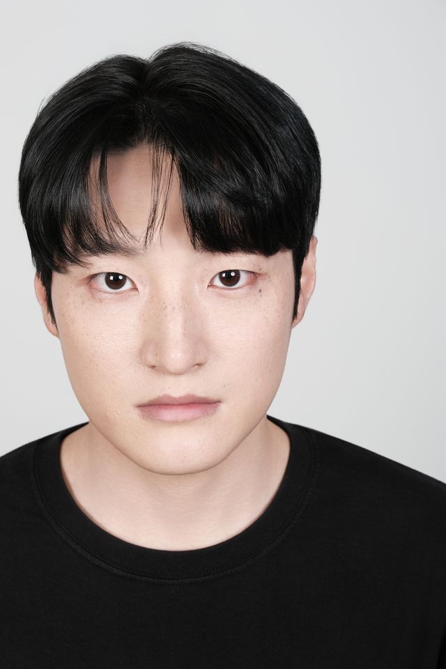 キム・ミニョン サムネイル画像