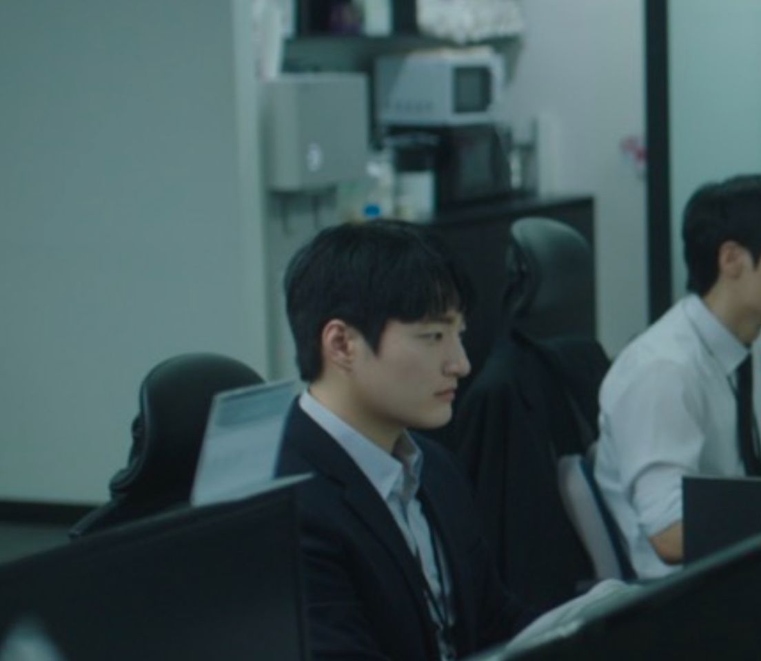 キム・ミニョン サムネイル画像