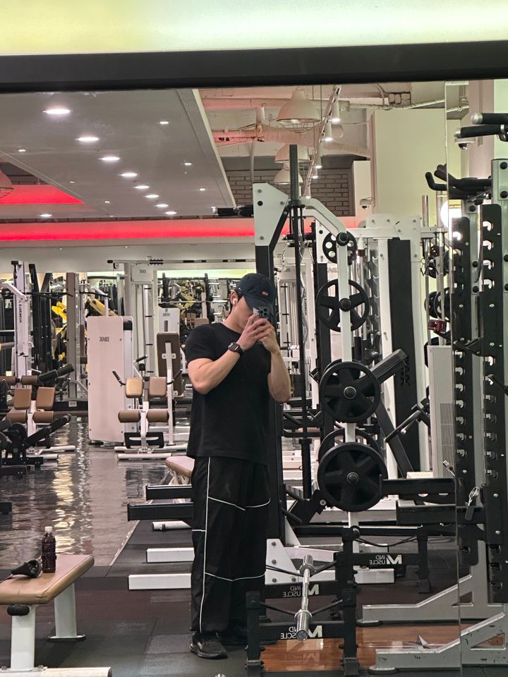 キム・ホジン サムネイル画像