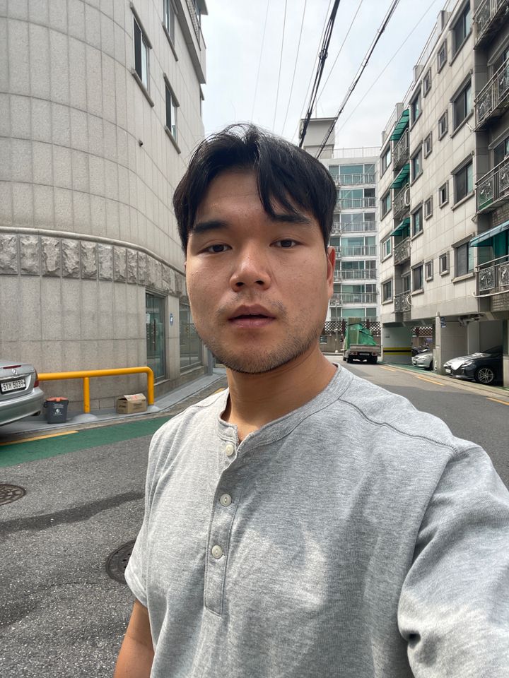 チョ・ジョンフム サムネイル画像