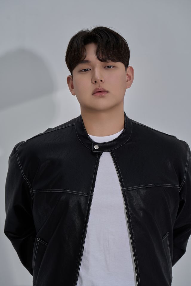 신재용 썸네일 이미지