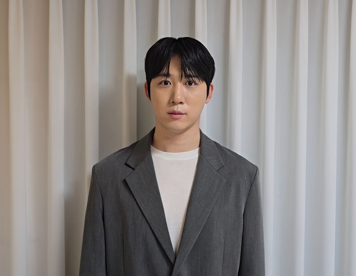 シン・イェジュン サムネイル画像