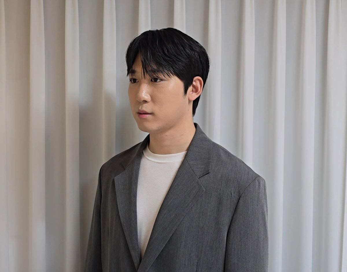 シン・イェジュン サムネイル画像