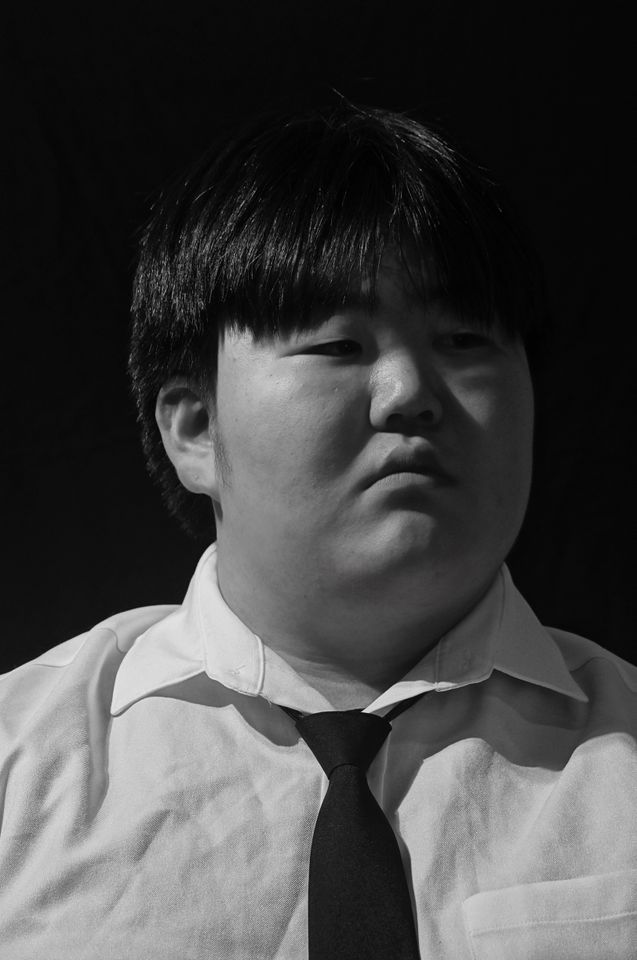 คิม ดงกยู ภาพขนาดย่อ