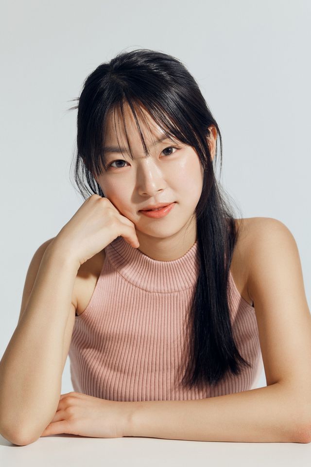 김영경 ภาพขนาดย่อ