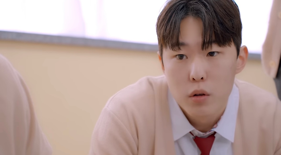 Wi Ji-hoon Thumbnail image