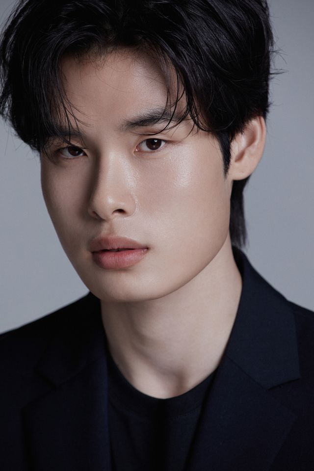 Kim Rowen Ảnh thu nhỏ