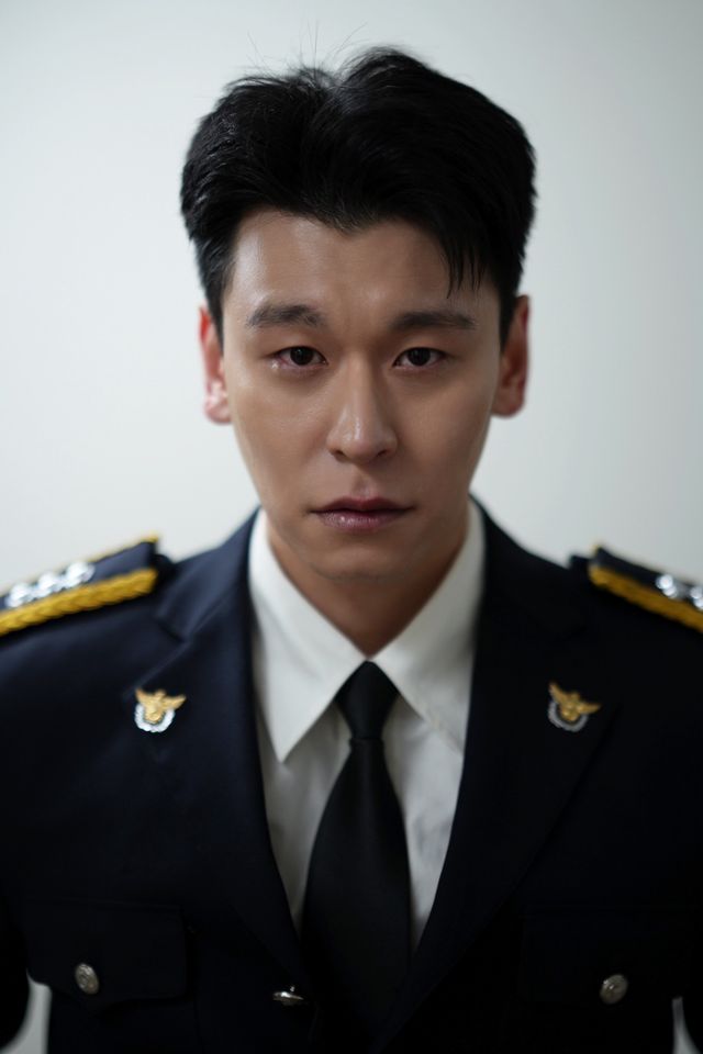 백동운 Thumbnail image