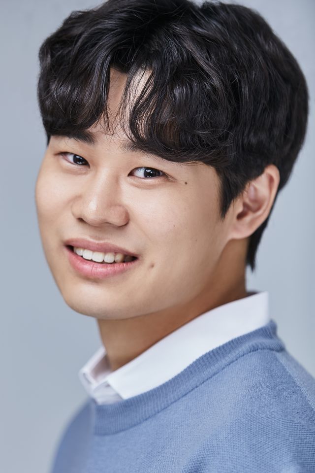 Gu Dong-woo Ảnh thu nhỏ