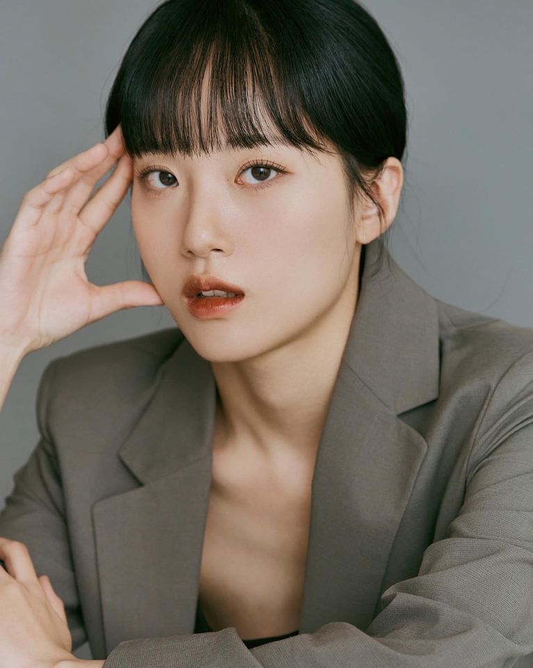 김효주 サムネイル画像