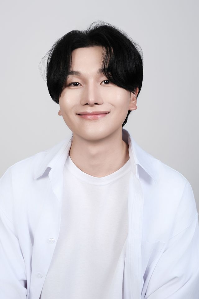 อี ฮยองซอก ภาพขนาดย่อ