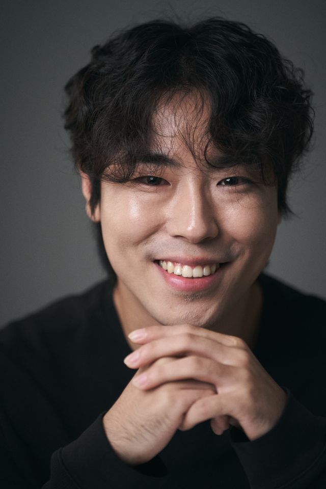 กง แทฮยอง ภาพขนาดย่อ