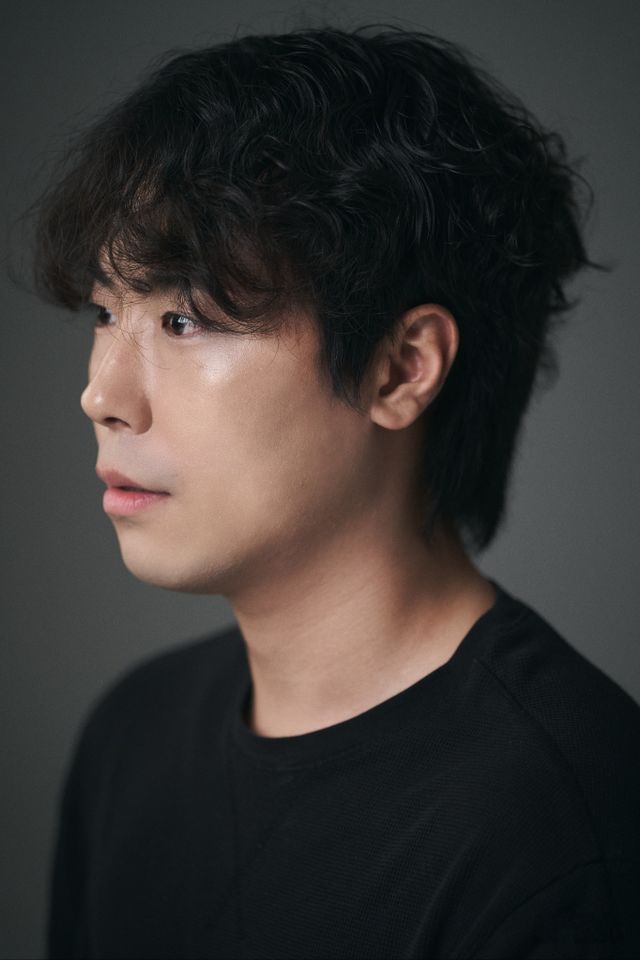 กง แทฮยอง ภาพขนาดย่อ