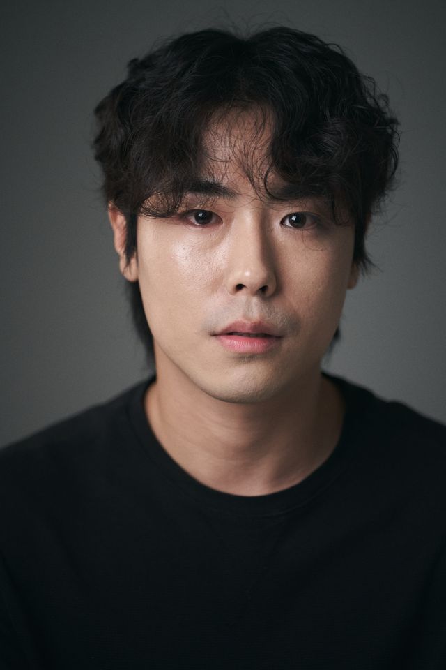 กง แทฮยอง ภาพขนาดย่อ