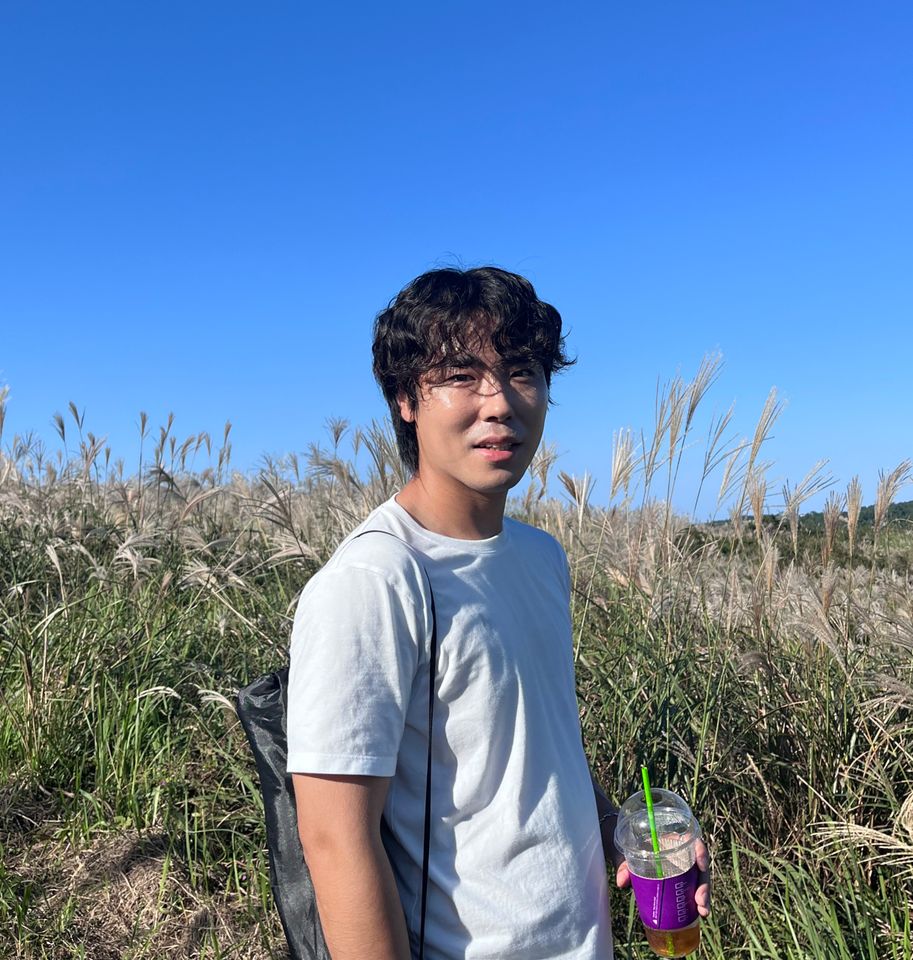 กง แทฮยอง ภาพขนาดย่อ