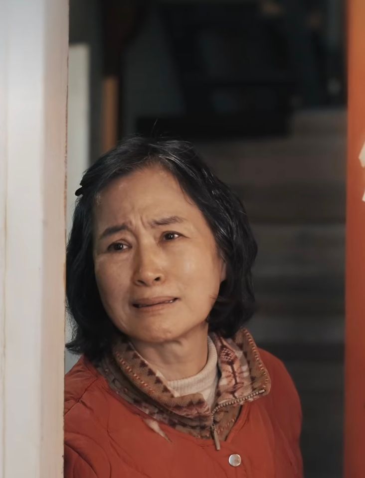 シム・ユジョン サムネイル画像