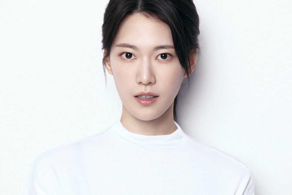 ソル・ユンジ サムネイル画像