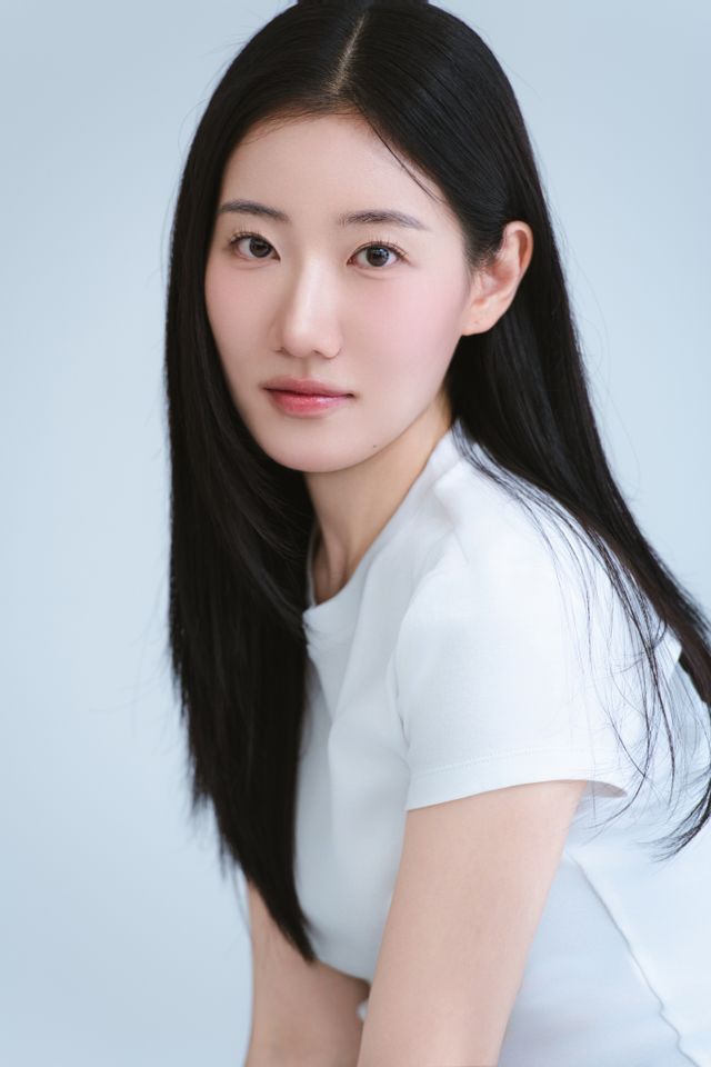 โจ เยวอน ภาพขนาดย่อ