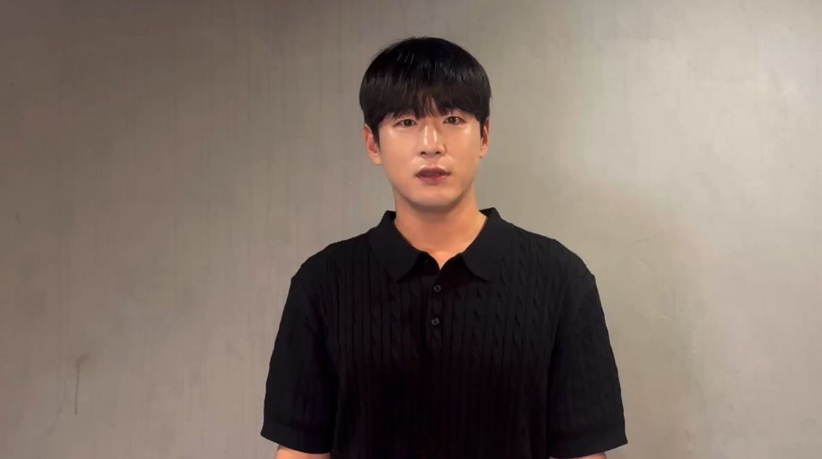 황윤성 썸네일 이미지