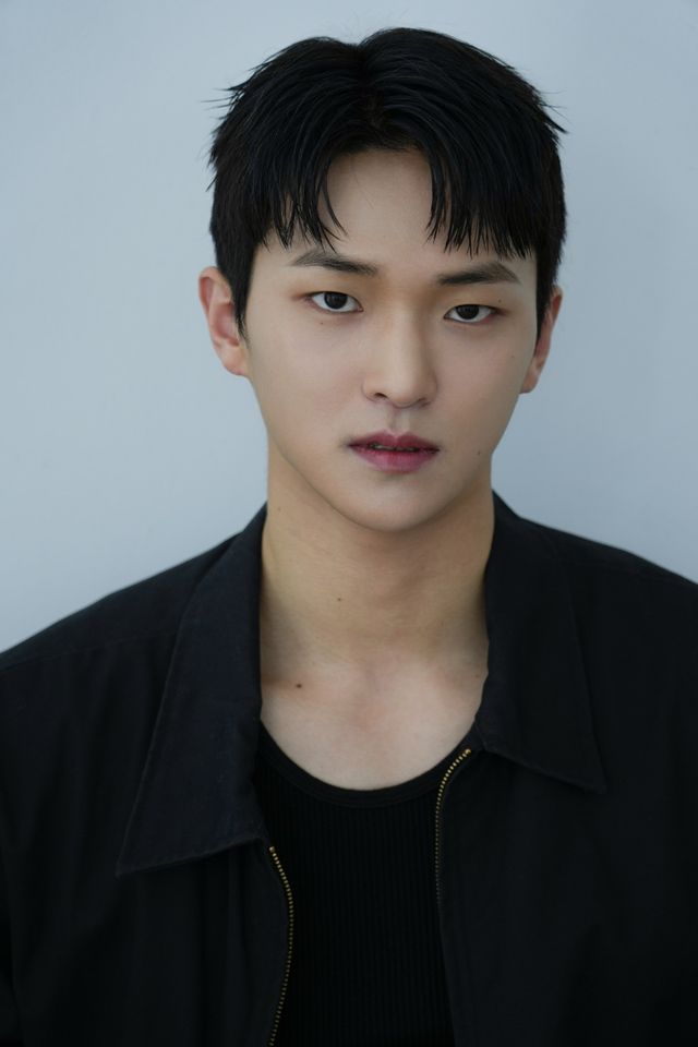 Lee Jung-bok Ảnh thu nhỏ