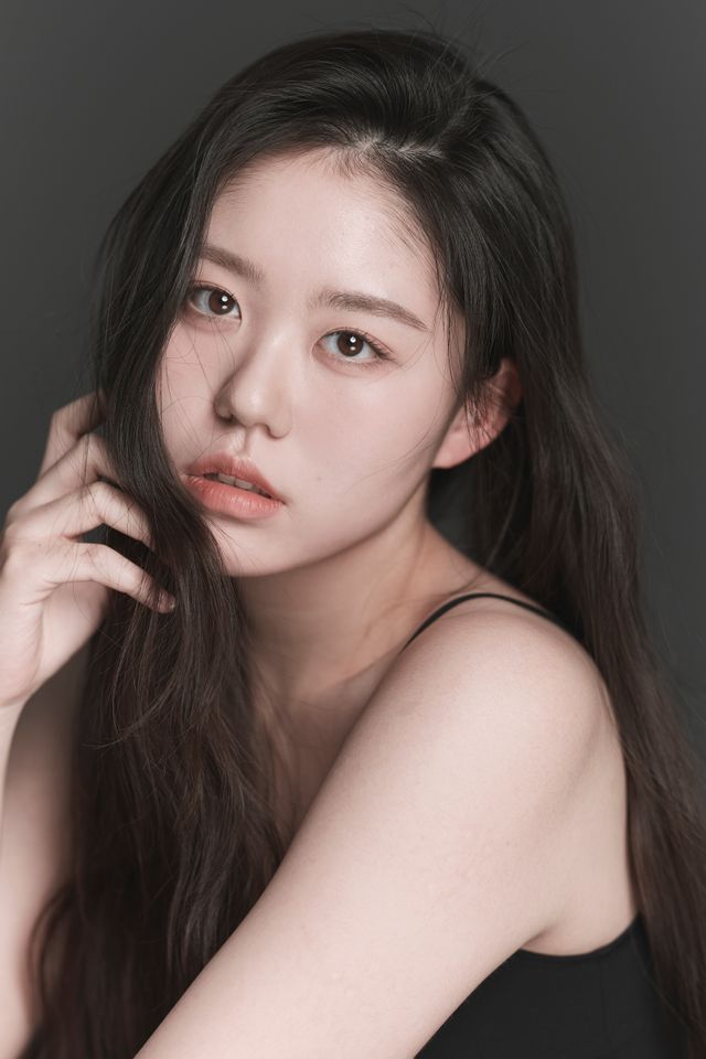 천윤진 Thumbnail image