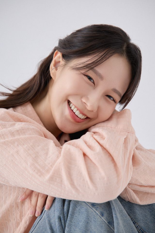 강예진 Thumbnail image