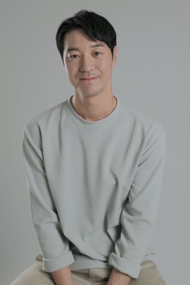 Seong Yong-hun Thumbnail image