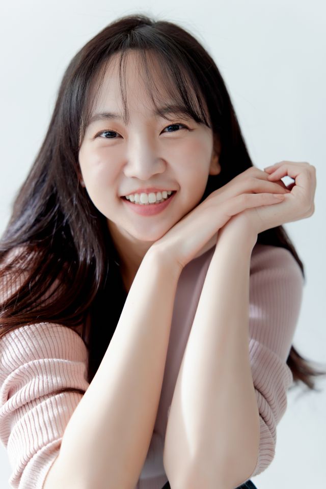 Kang Jeong-won Thumbnail image