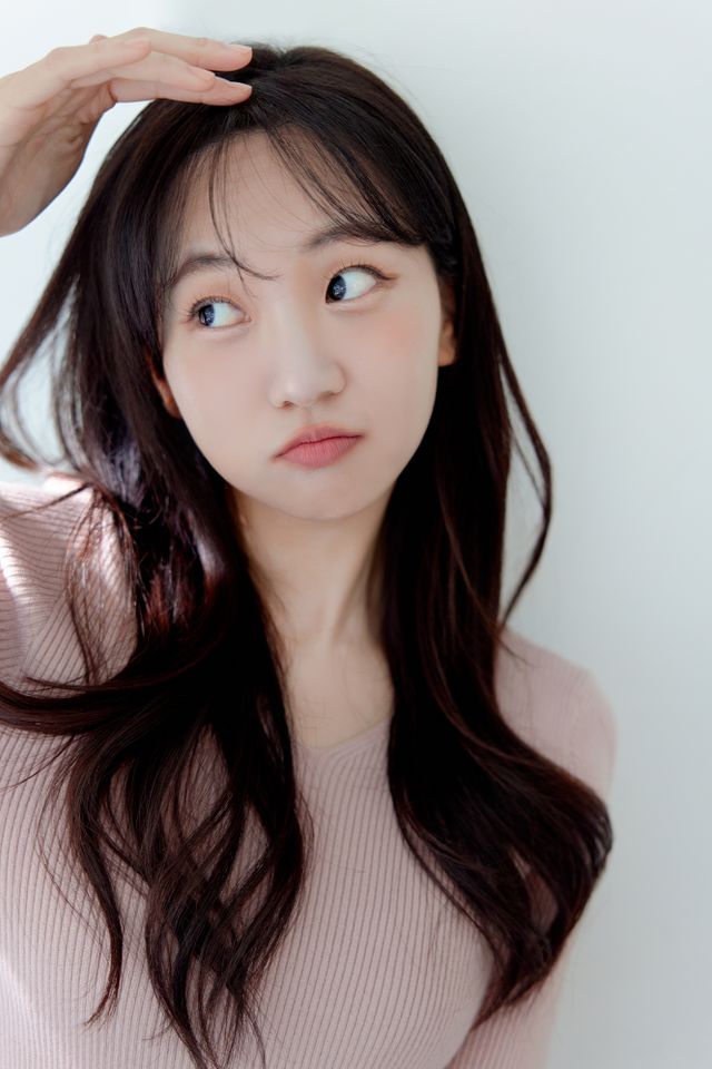 Kang Jeong-won Thumbnail image