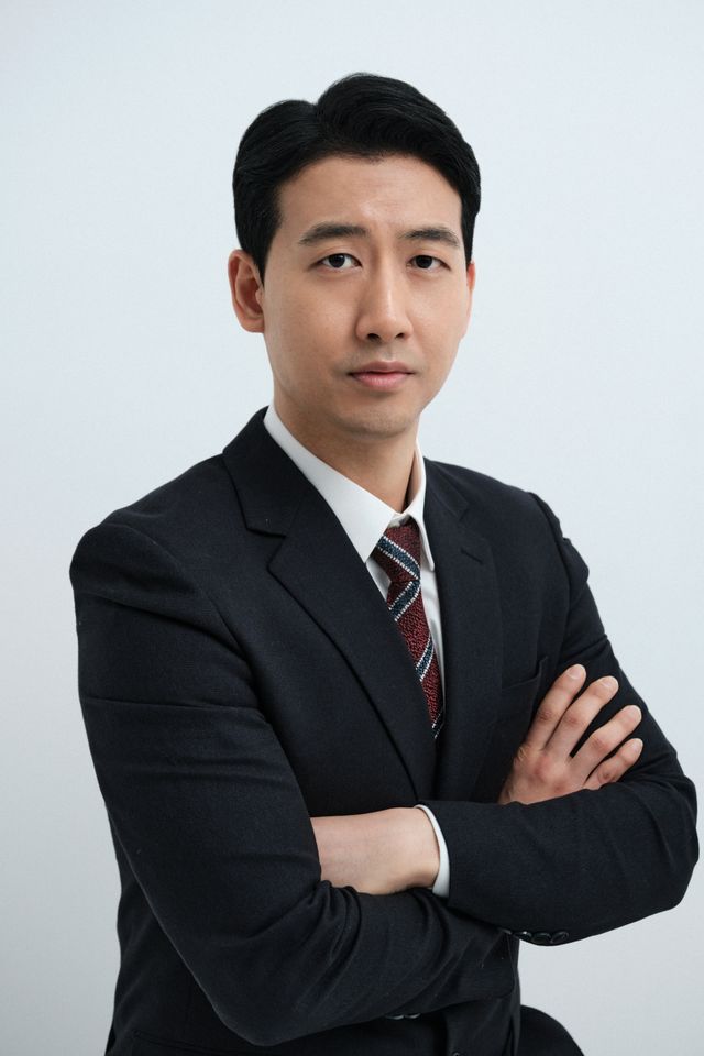 チェ・ヒョンウク サムネイル画像