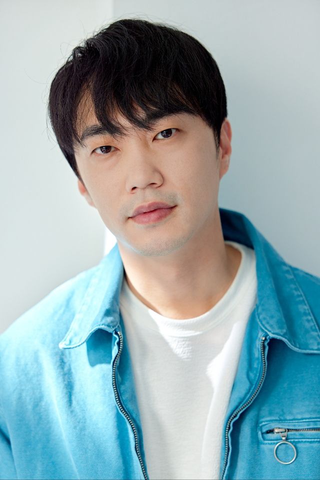 Kim Hak-soo Thumbnail image